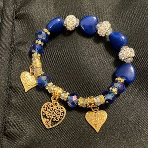 Elegant Blue and Gold Heart Charm Bracelet